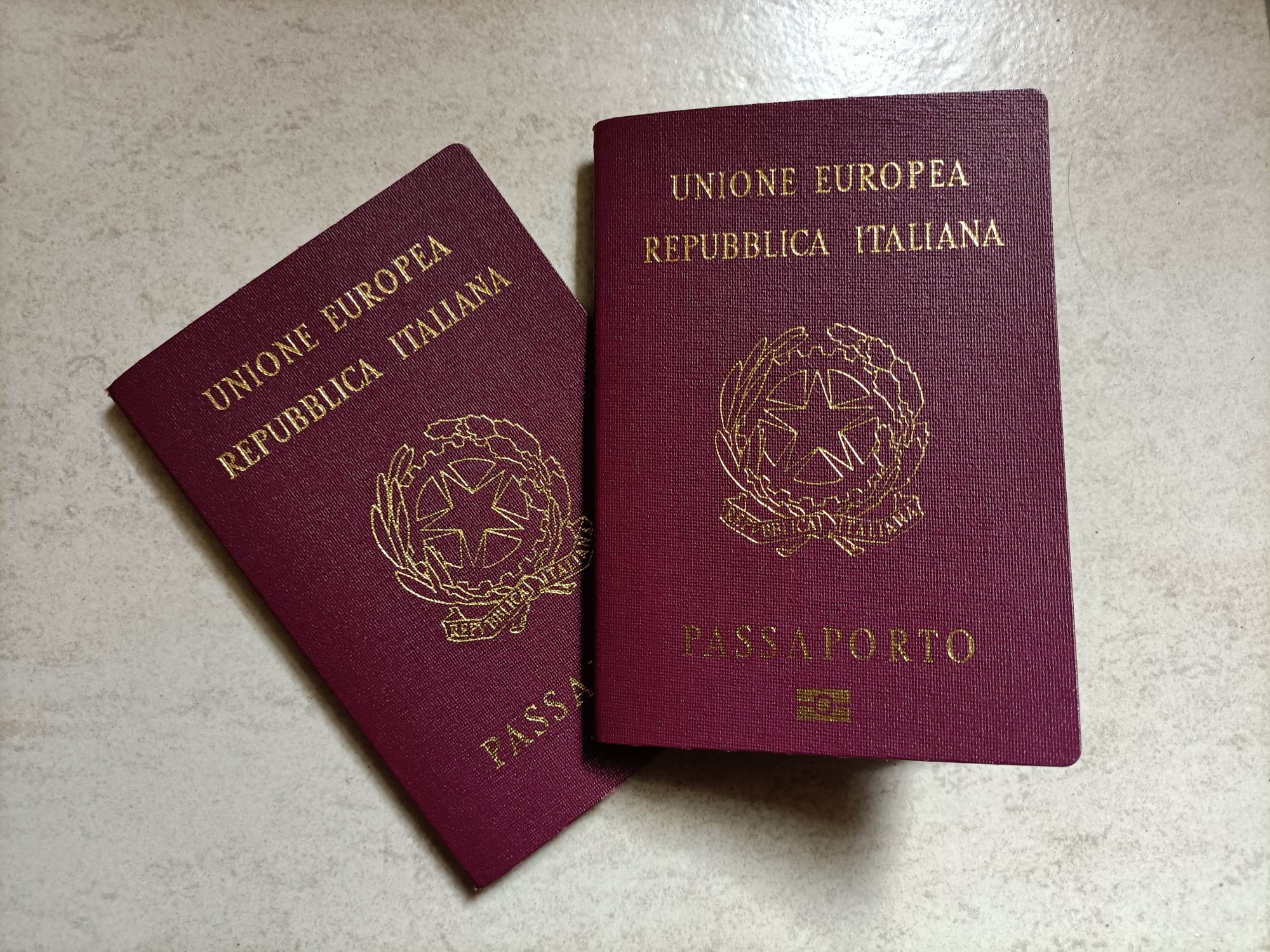 Rilascio passaporti: i tempi sono troppo lunghi